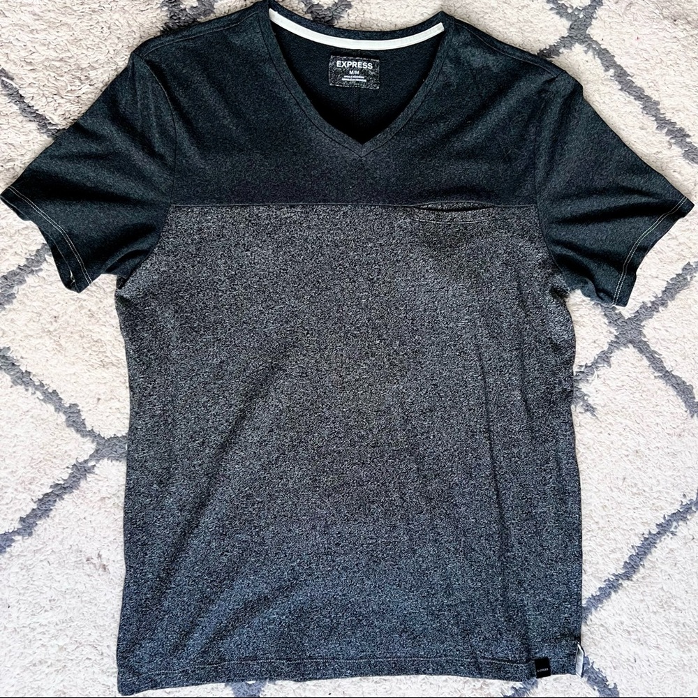 Express | Men’s V-Neck Pocket Tee